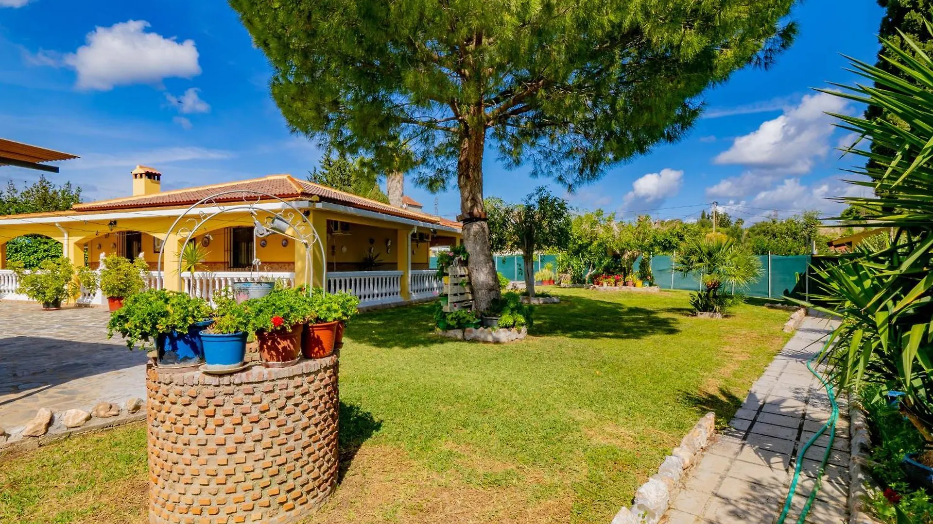 Cubo's Finca Megan Alhaurín de la Torre España