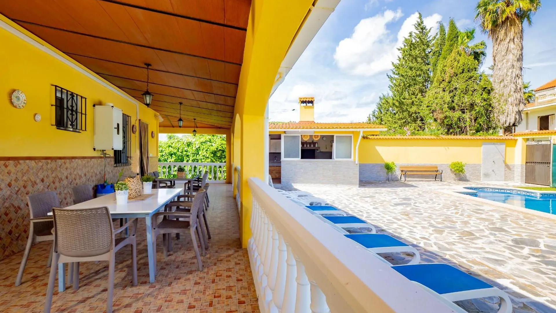 Holiday home Cubo'S Finca Megan Alhaurin de la Torre Spain